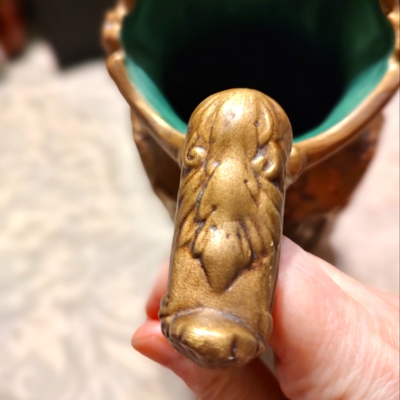 🔸🌿🔸Exquisite Vtg 60's Gothic Revival Apostles Gold & Green Display Pitcher - Picture 6 of 16
